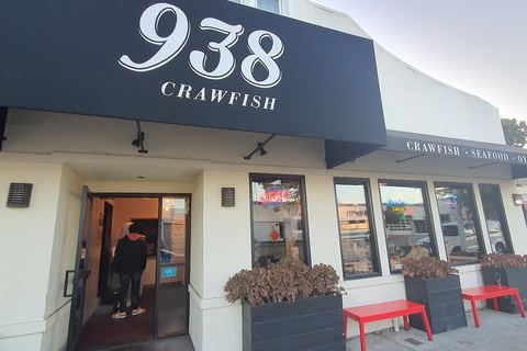 938 Crawfish